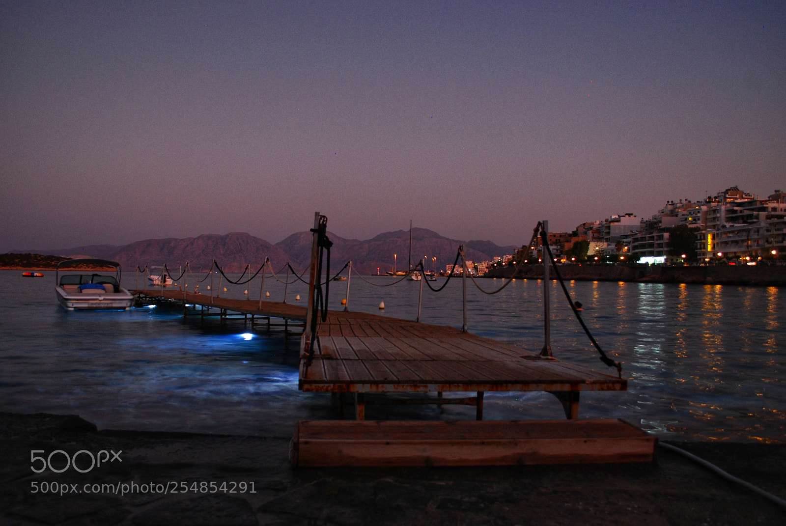 Nikon D80 sample photo. Night photography