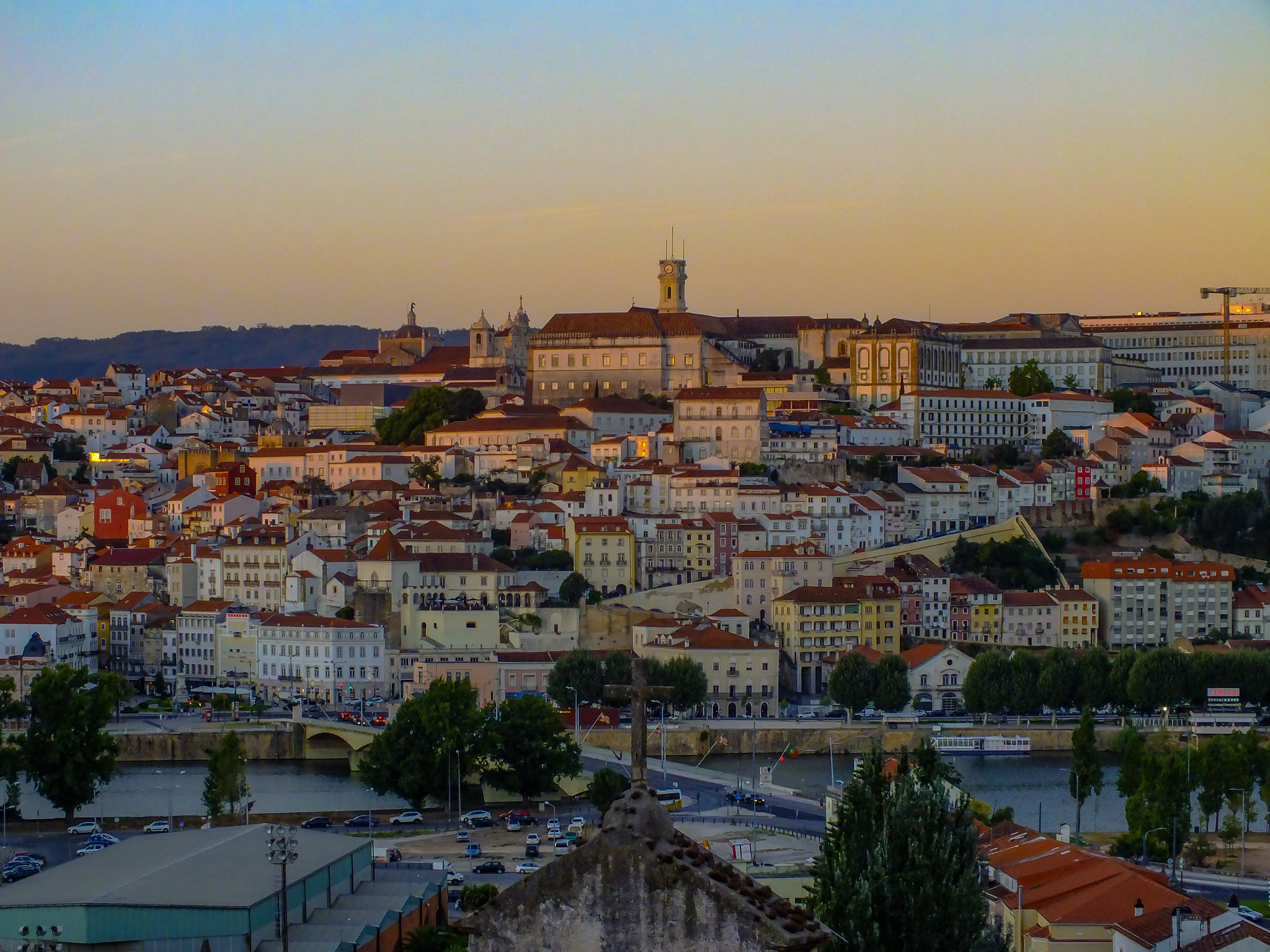 Fujifilm FinePix HS25EXR sample photo. Coimbra sunset photography