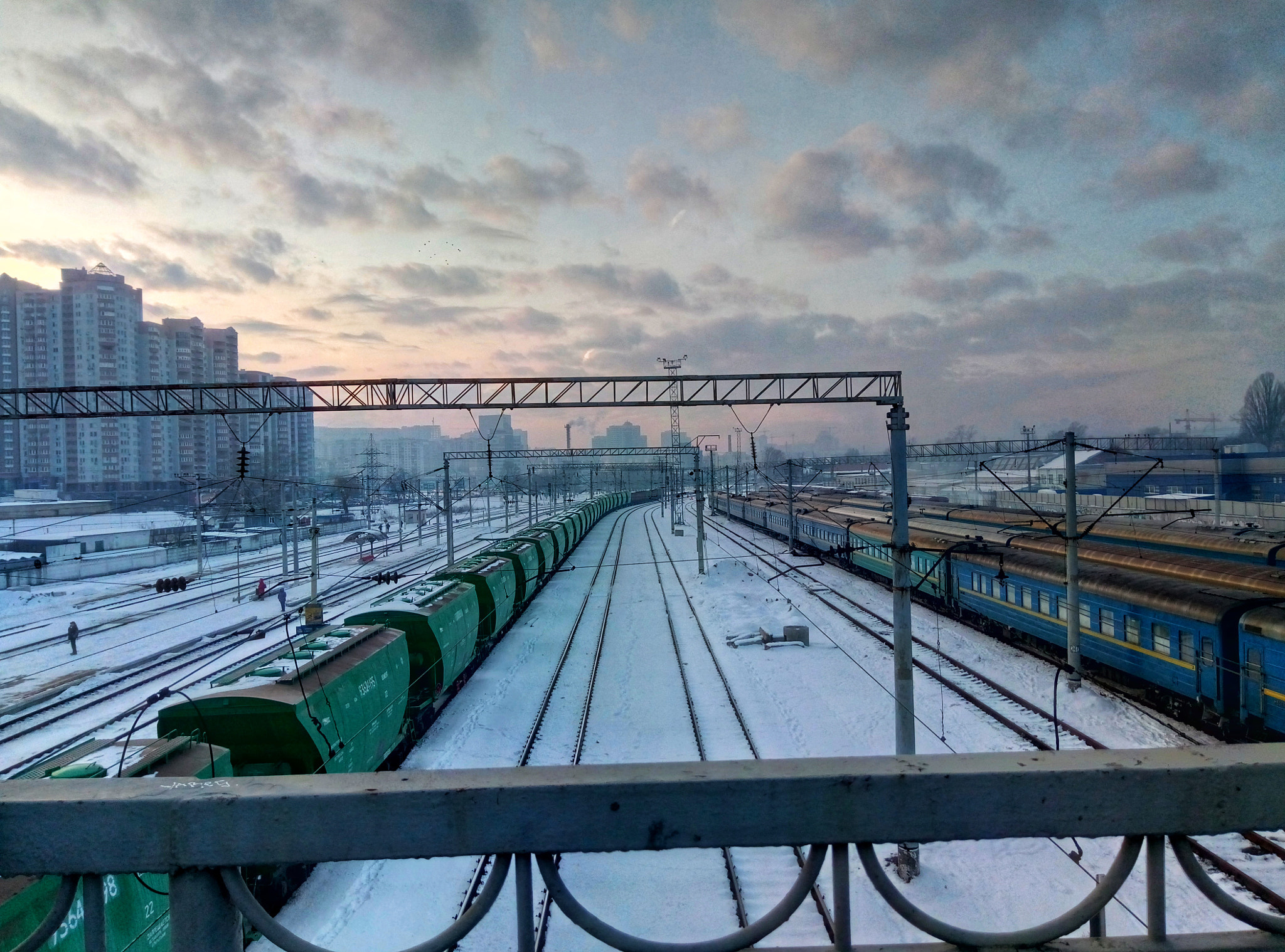 Meizu M3s sample photo. Railway staition photography