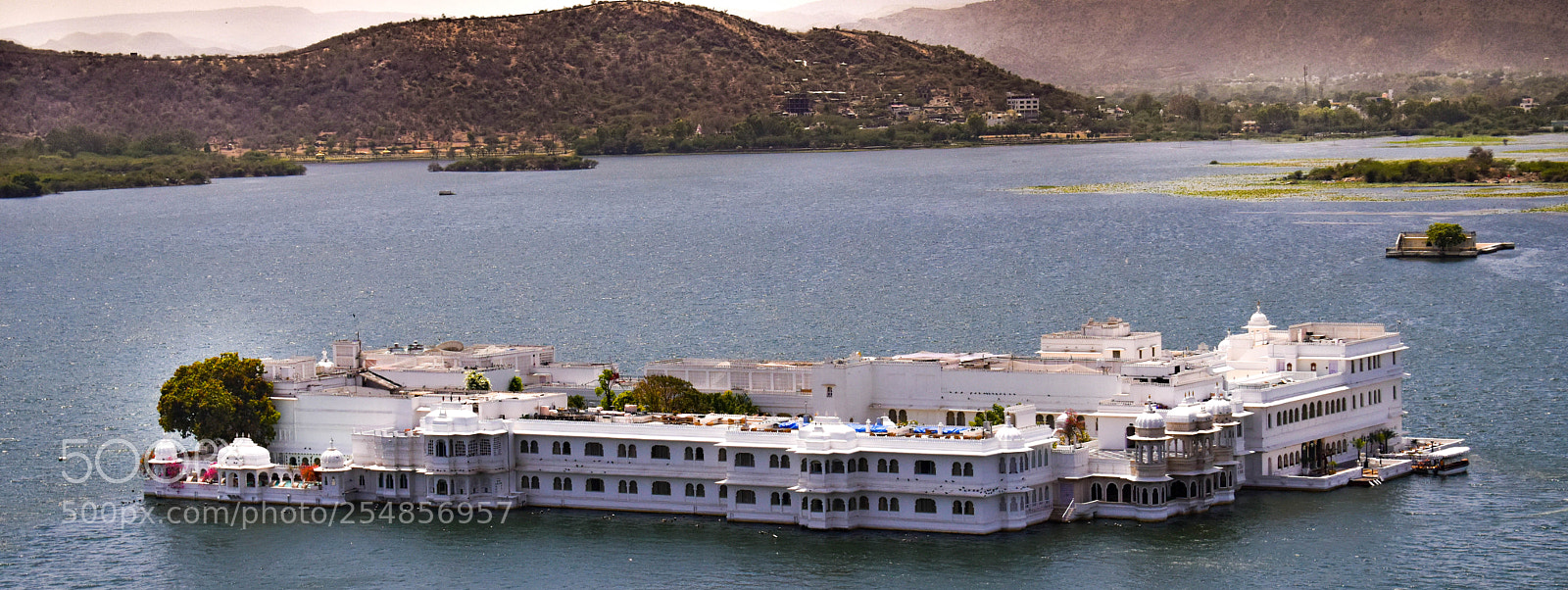 Nikon D5500 sample photo. Taj lake palace, udaipur photography
