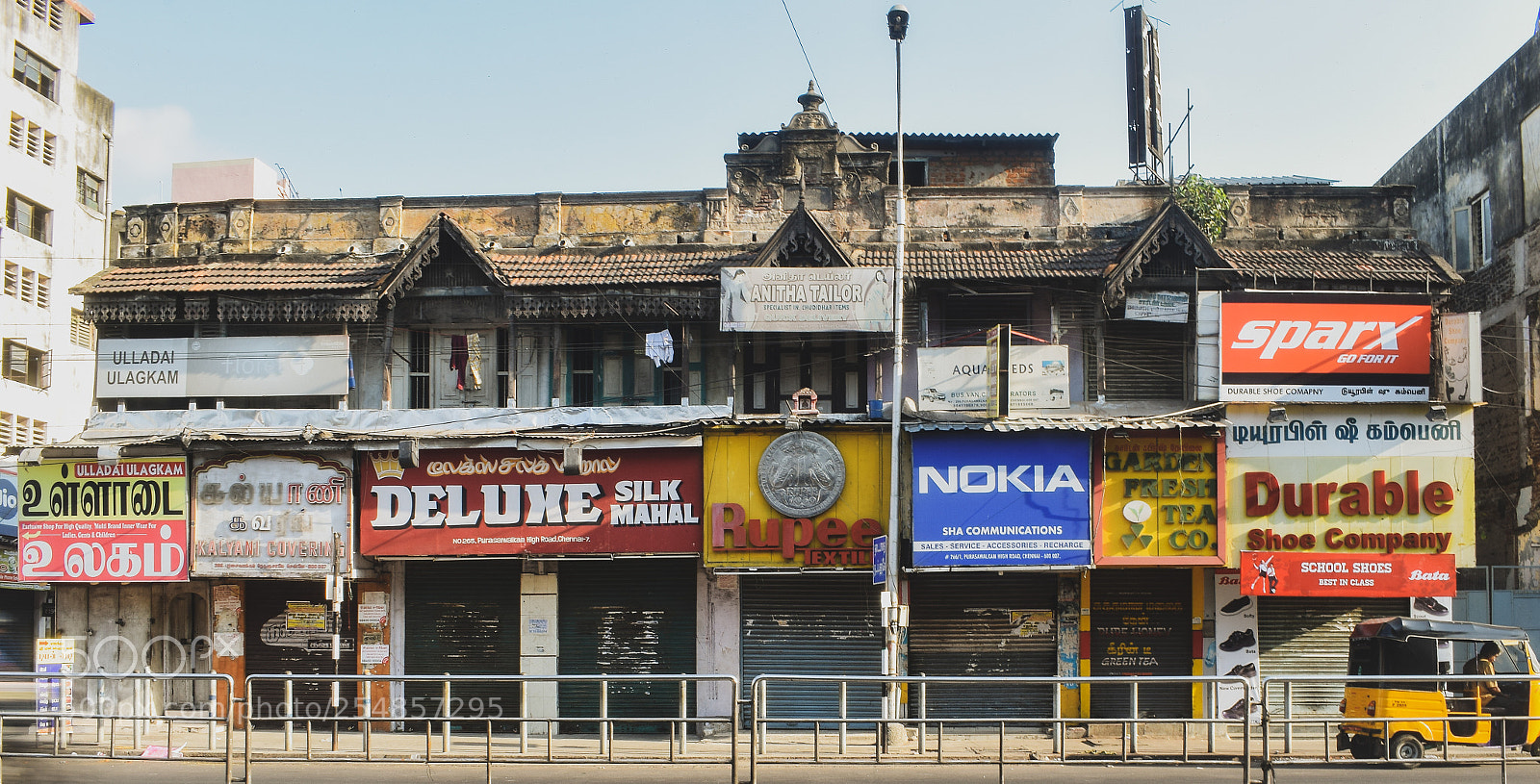 Nikon D5300 sample photo. Vintage building photography