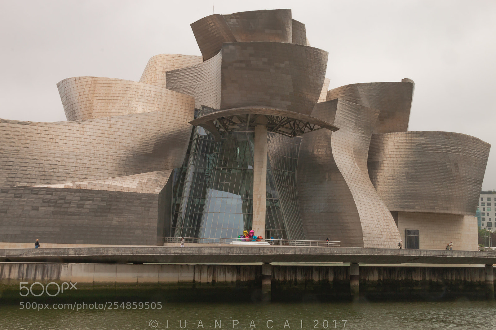 Canon EOS 70D sample photo. Museo guggenheim bilbao photography