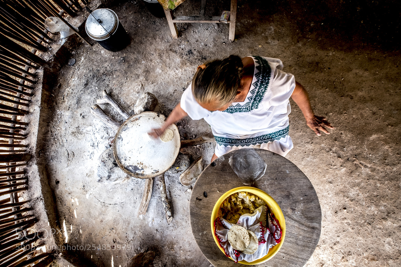 Fujifilm X-T2 sample photo. Manufacture of mexican corn photography
