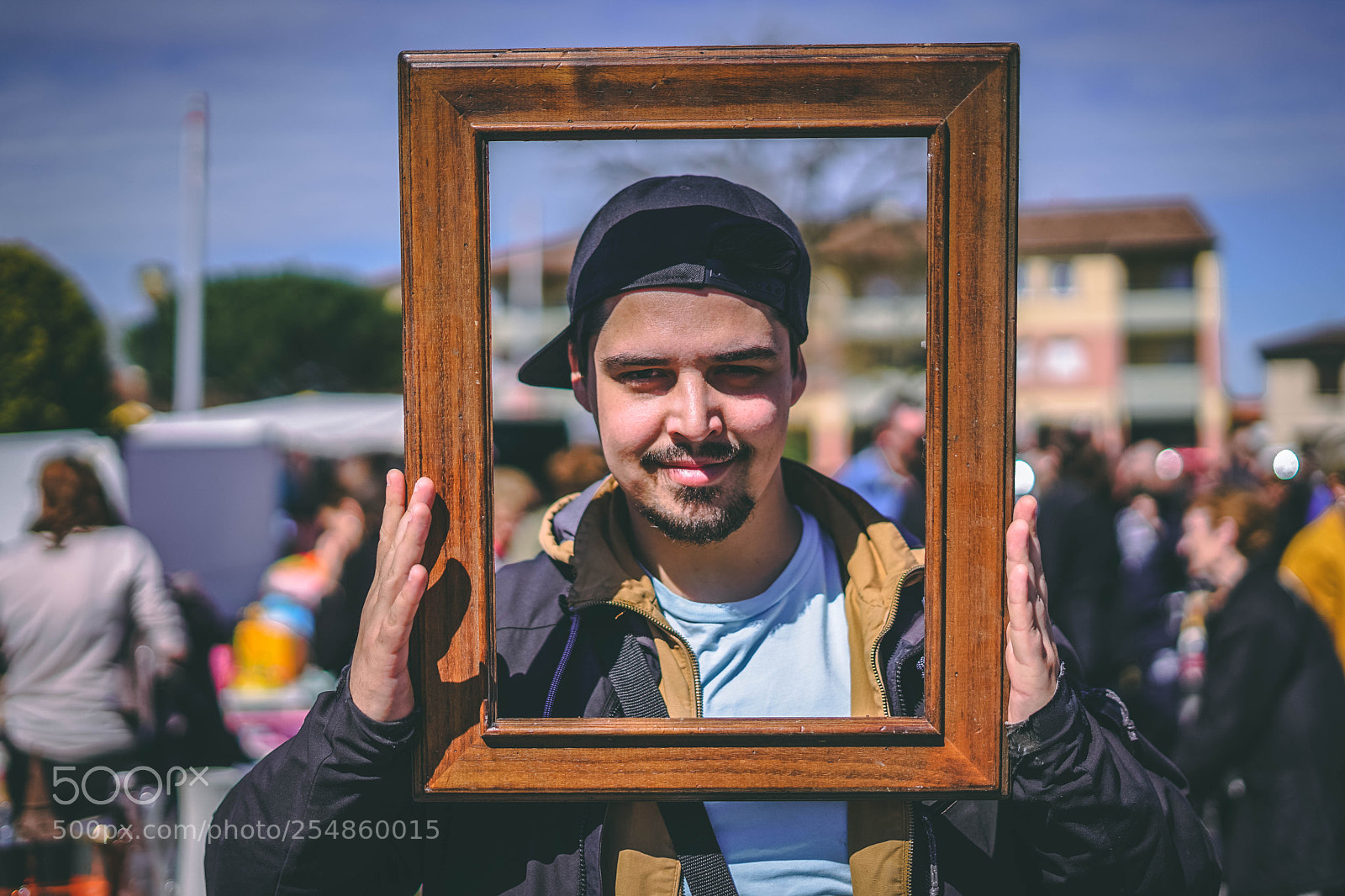 Sony a7 II sample photo. Funny guy with black photography