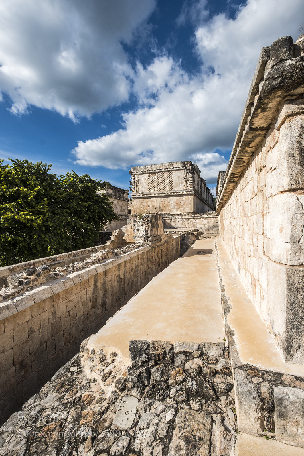 Fujifilm X-T2 sample photo. Ancient maya ruins, nunnery photography