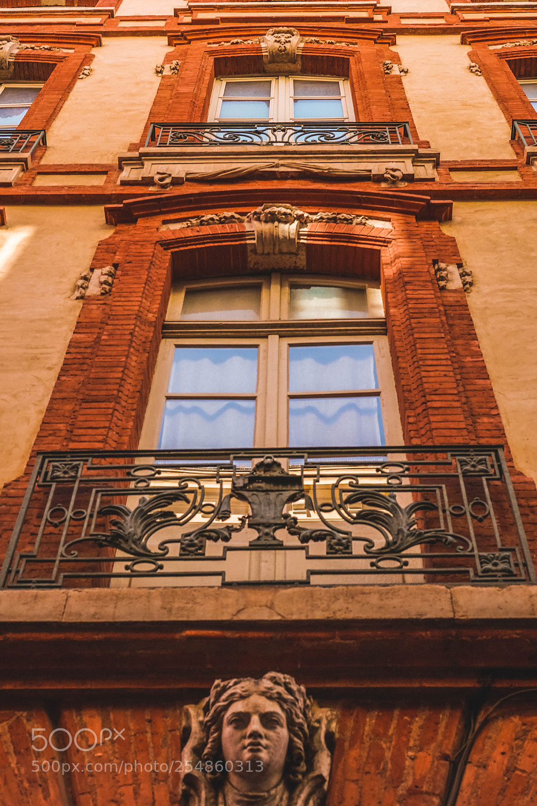 Sony a7 II sample photo. Toulouse building perspective photography
