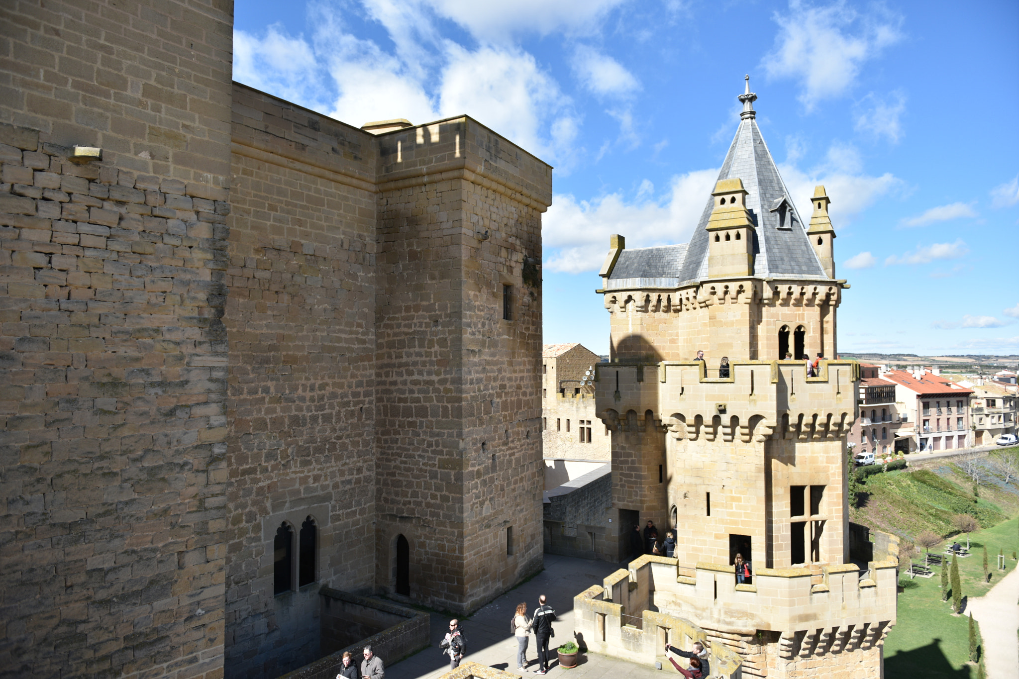 Nikon AF-S Nikkor 24-70mm F2.8G ED sample photo. Castillo de olite () photography