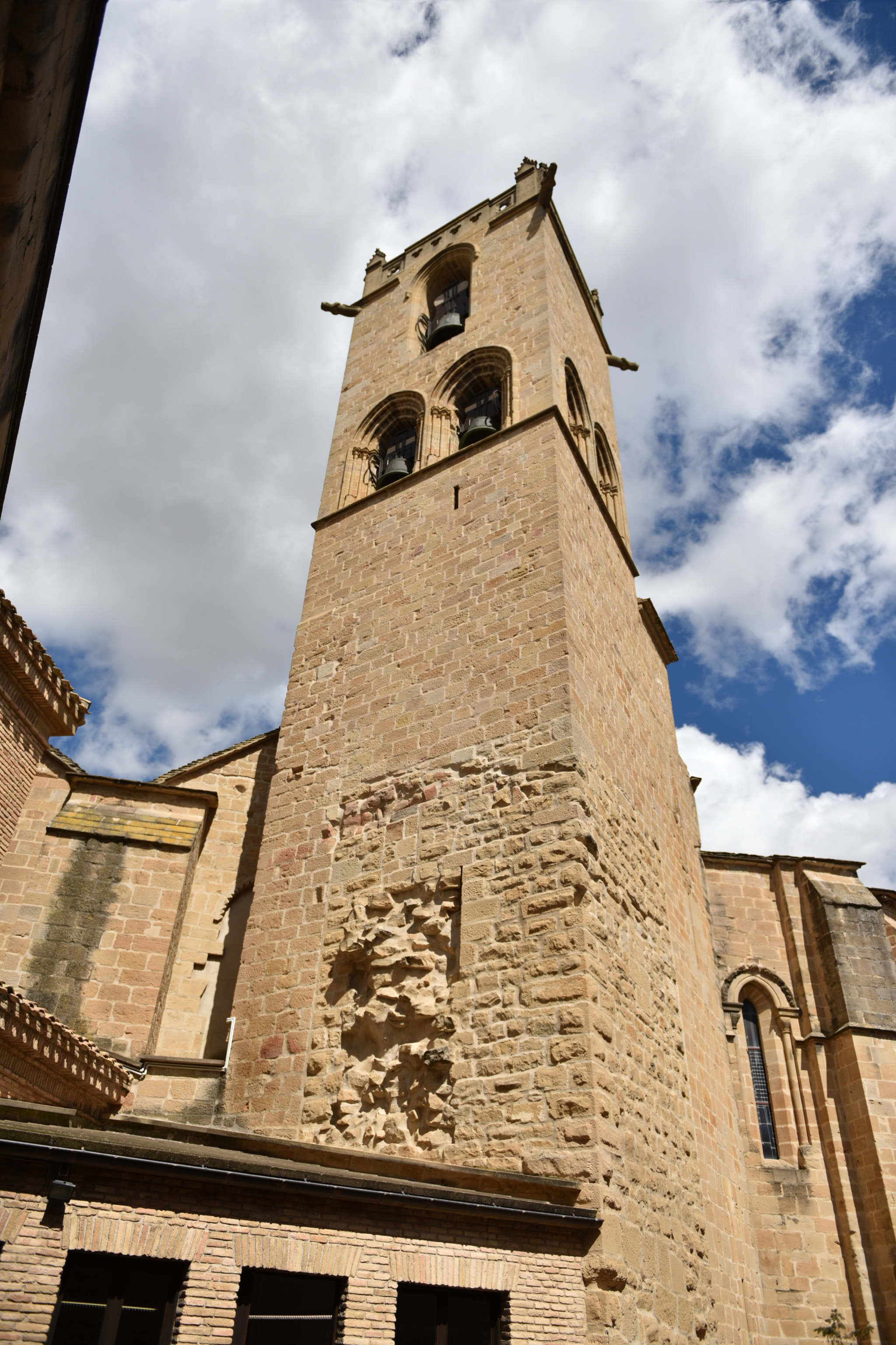 Nikon AF-S Nikkor 24-70mm F2.8G ED sample photo. Castillo de olite () photography