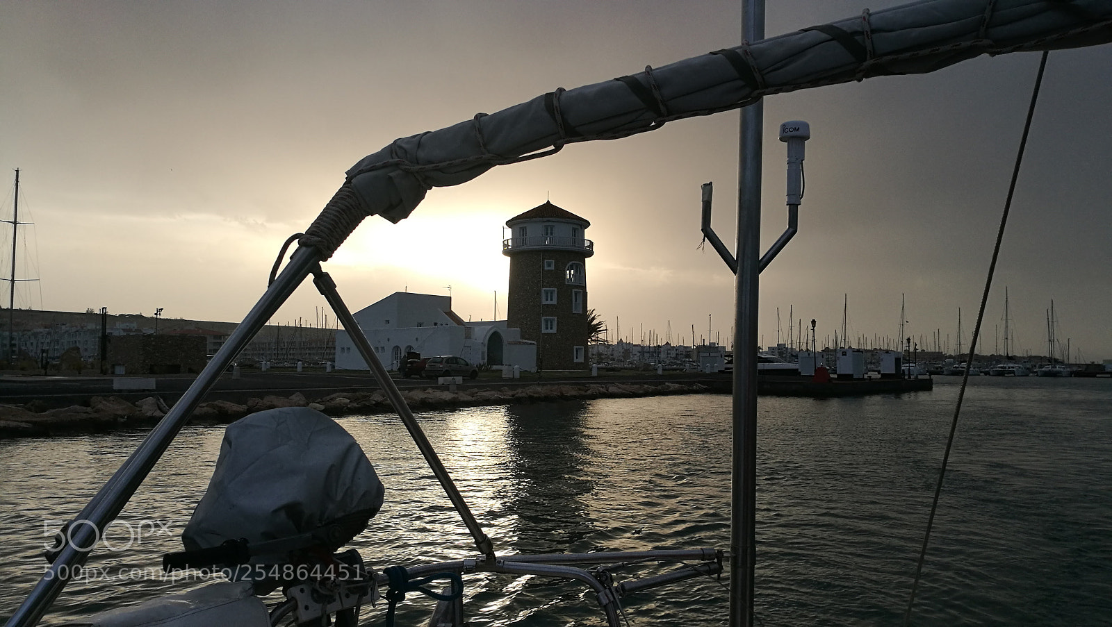 HUAWEI P9 sample photo. Sunset in marina photography