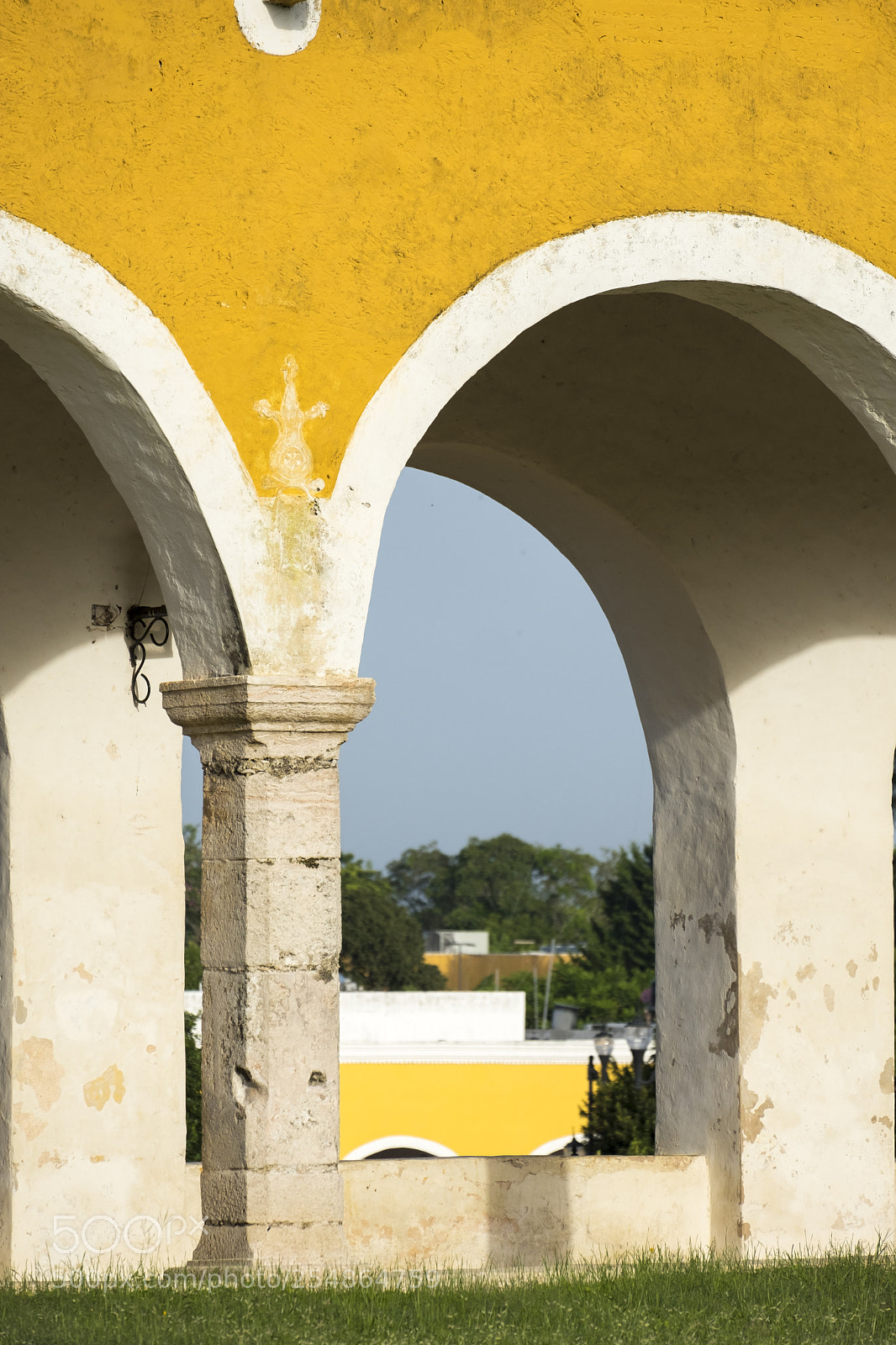 Fujifilm X-T2 sample photo. Church in izamal in photography