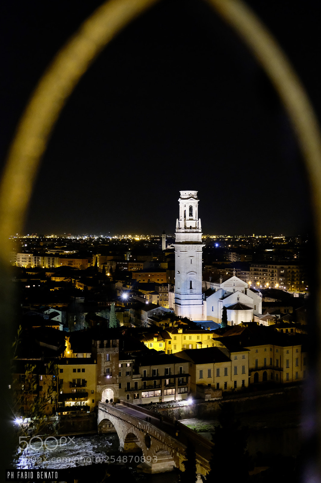 Fujifilm X-T2 sample photo. Verona from castel san photography