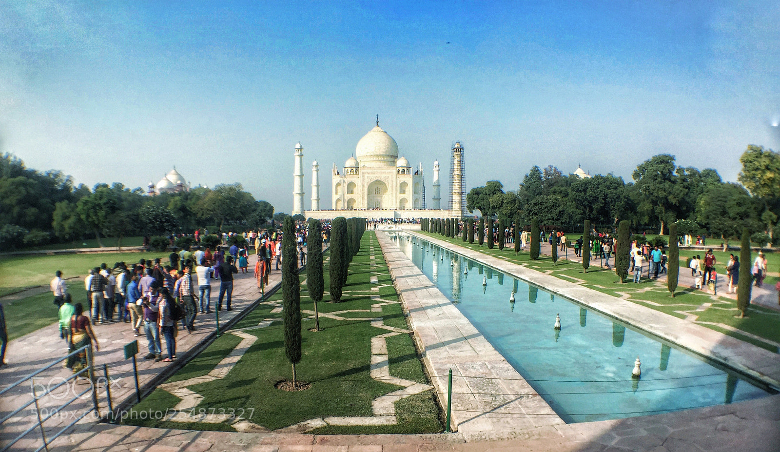Apple iPhone 6 Plus sample photo. The fascinating of taj photography
