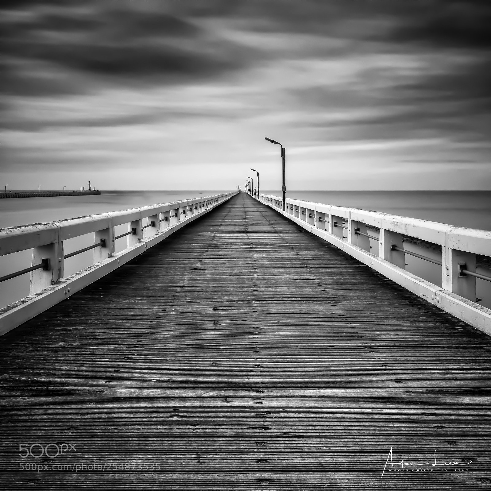Nikon D800 sample photo. Nieuwpoort pier iii photography