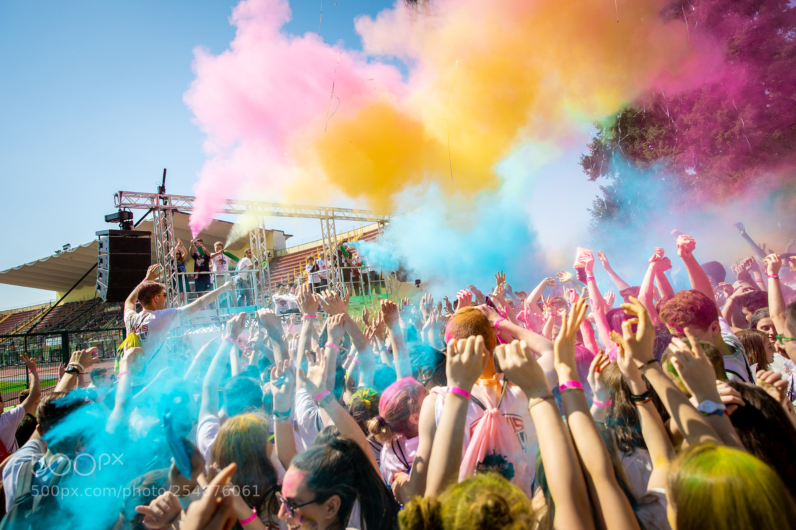 Canon EOS 5D Mark IV sample photo. Serie: color run photography