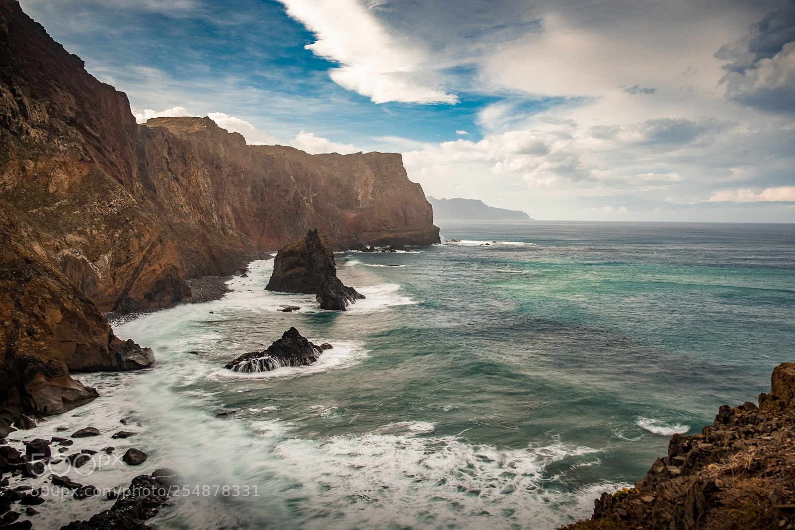 Fujifilm X-T10 sample photo. Cliff scenery photography