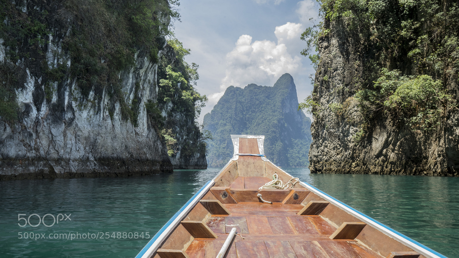 Sony a7 II sample photo. Weaving through the karst photography