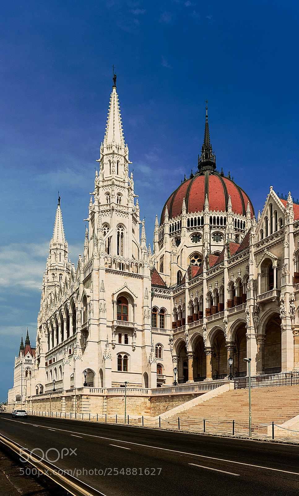 Pentax K20D sample photo. Budapest. hungarian parliament photography
