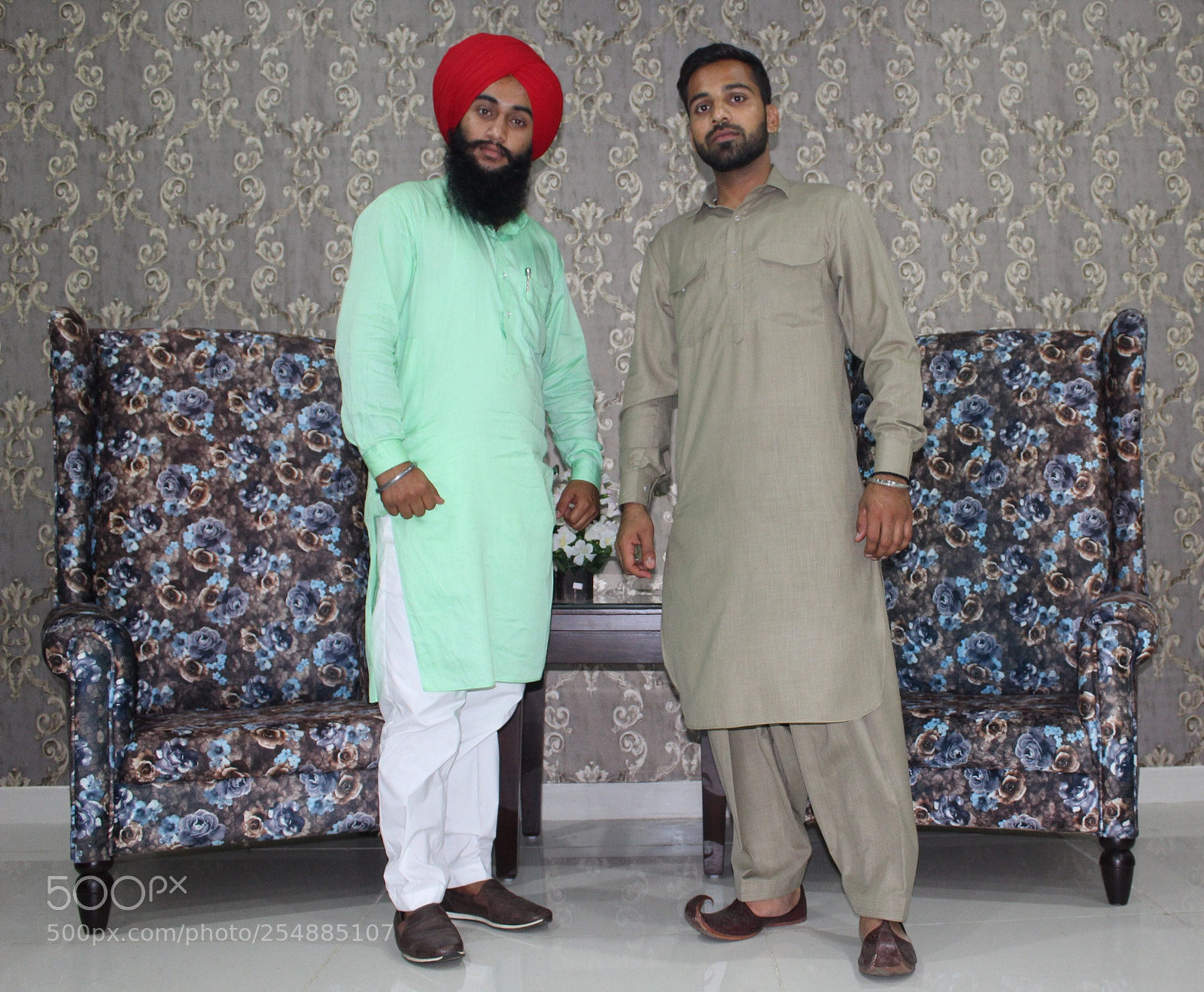 Canon EOS 1300D (EOS Rebel T6 / EOS Kiss X80) sample photo. ਮੈਂ ਰੱਬ ਨਾਲ ਦੁੱਖੜੇ ਫੋਲਦਾ ਜੇ ਬੰਦਾ ਹੁੰਦਾ... venothing? photography