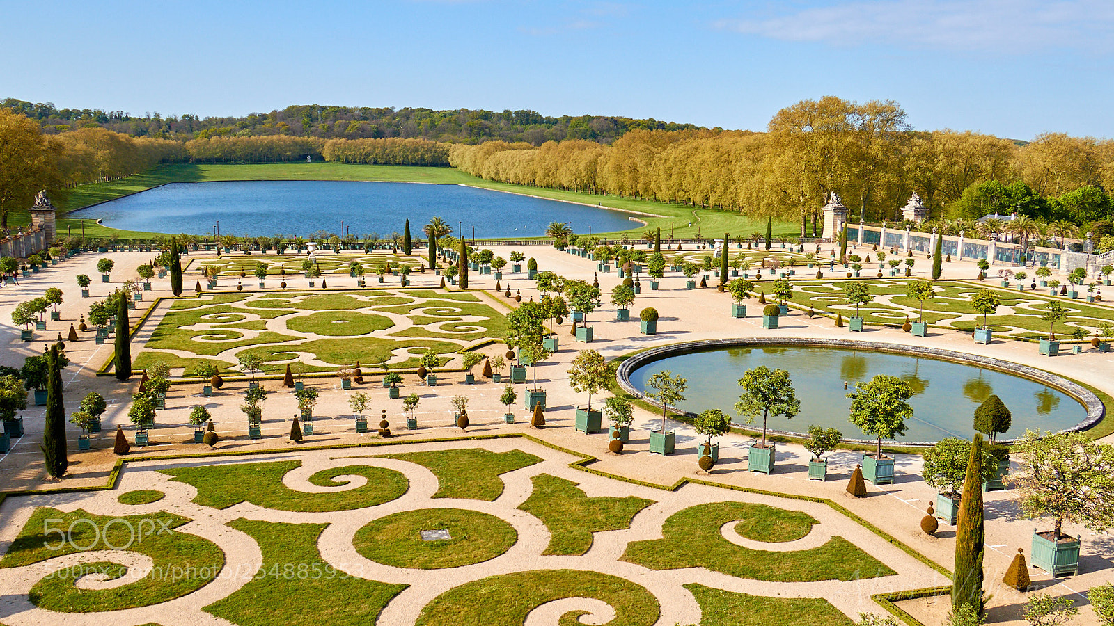 Canon EOS 7D Mark II sample photo. France photography