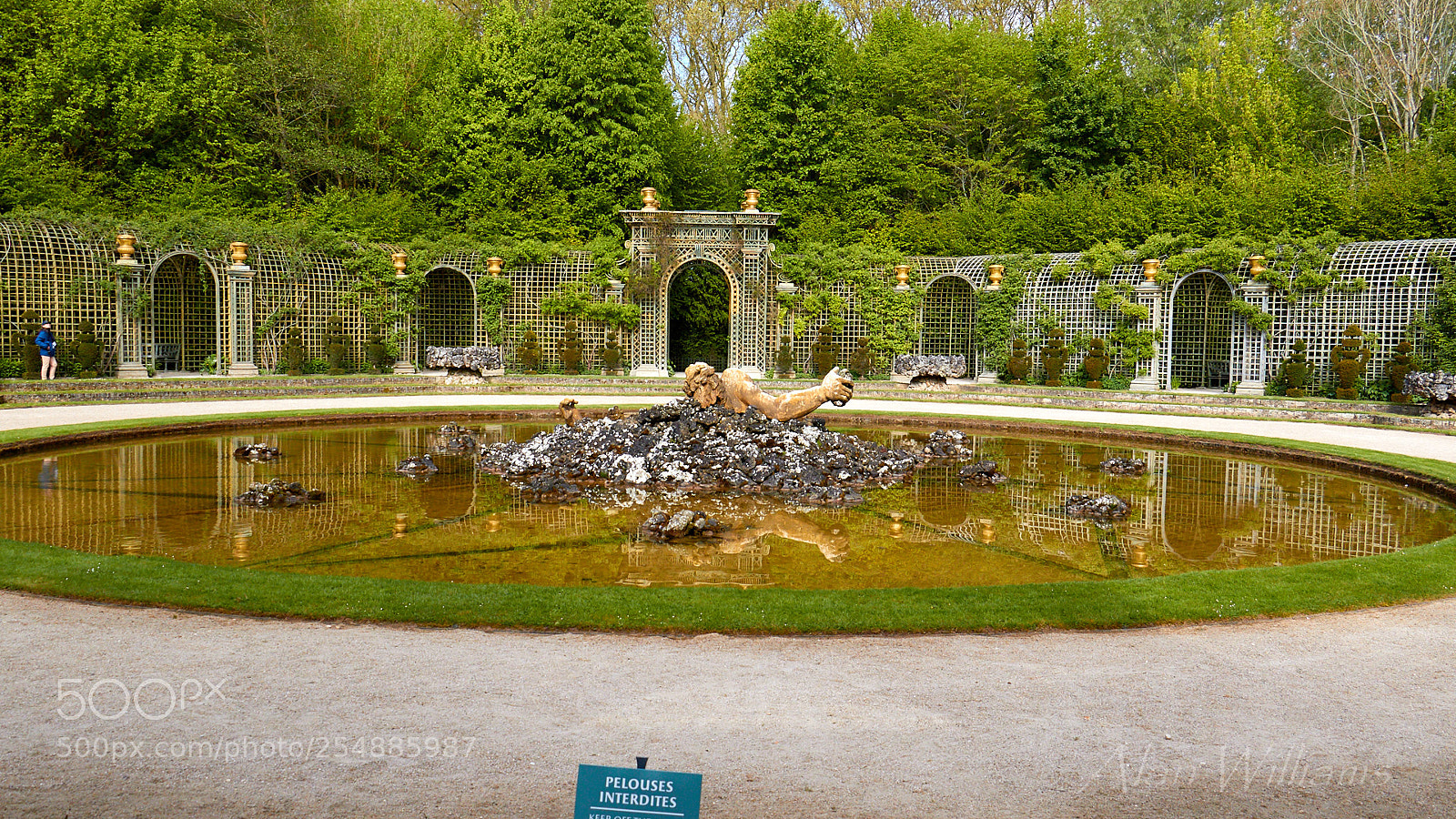 Canon EOS 7D Mark II sample photo. France photography