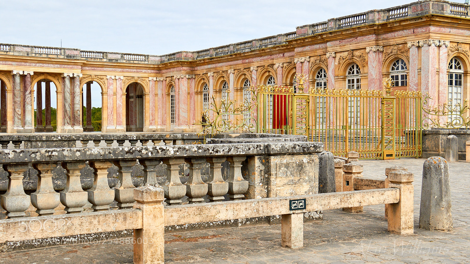 Canon EOS 7D Mark II sample photo. France photography