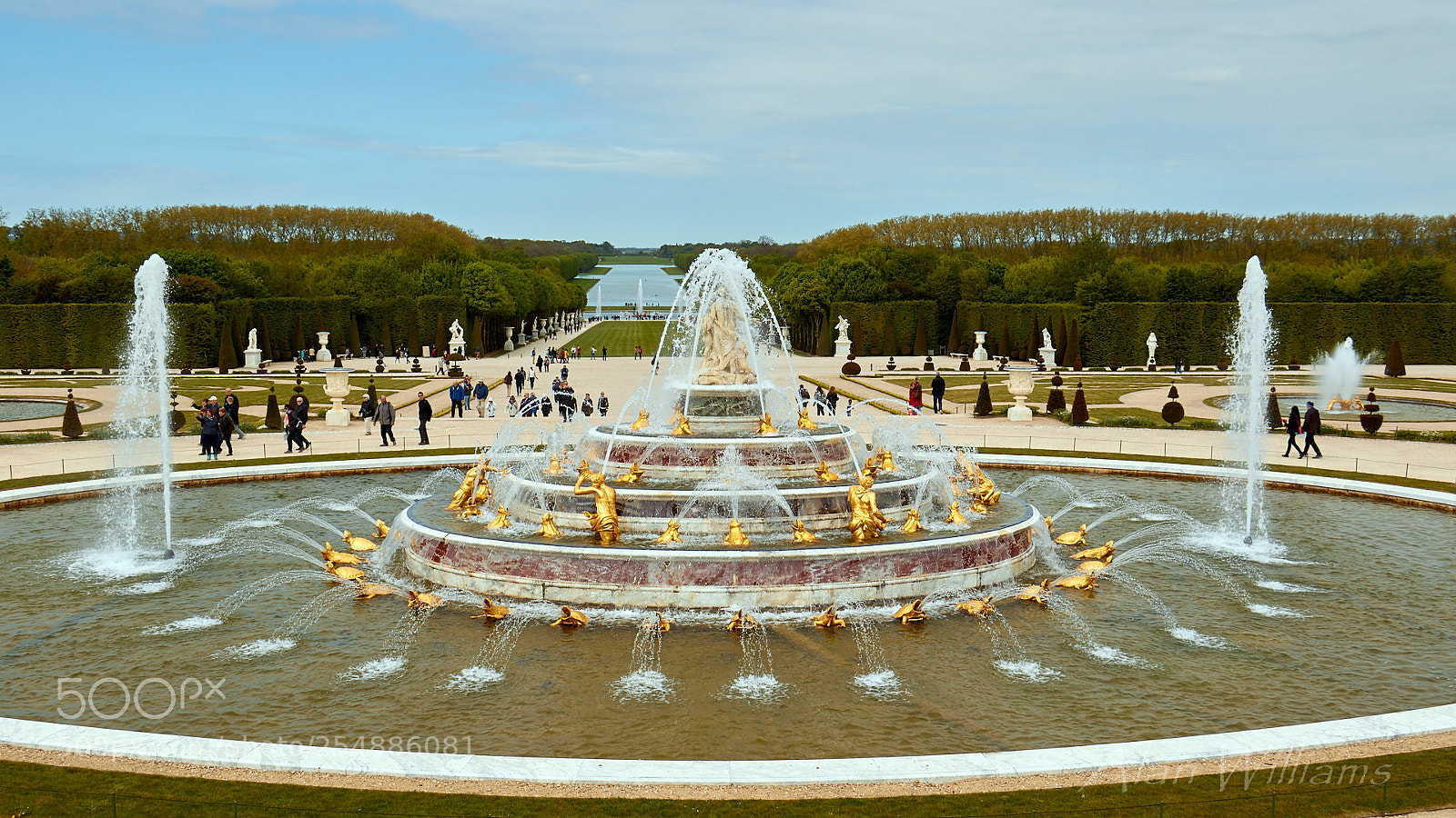 Canon EOS 7D Mark II sample photo. France photography