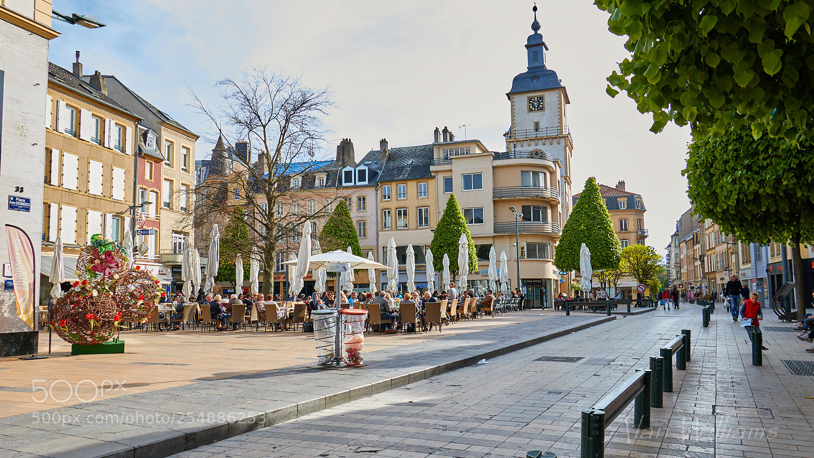 Canon EOS 7D Mark II sample photo. France photography
