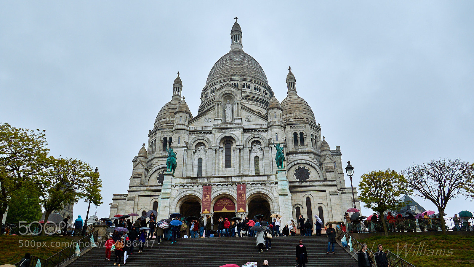 Canon EOS 7D Mark II sample photo. France photography