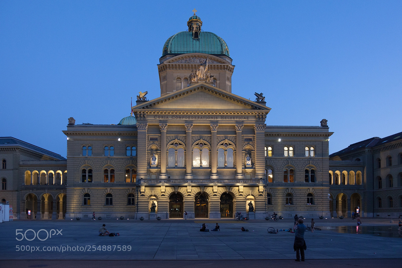 Canon EOS 5D Mark II sample photo. Federal palace by dawn photography