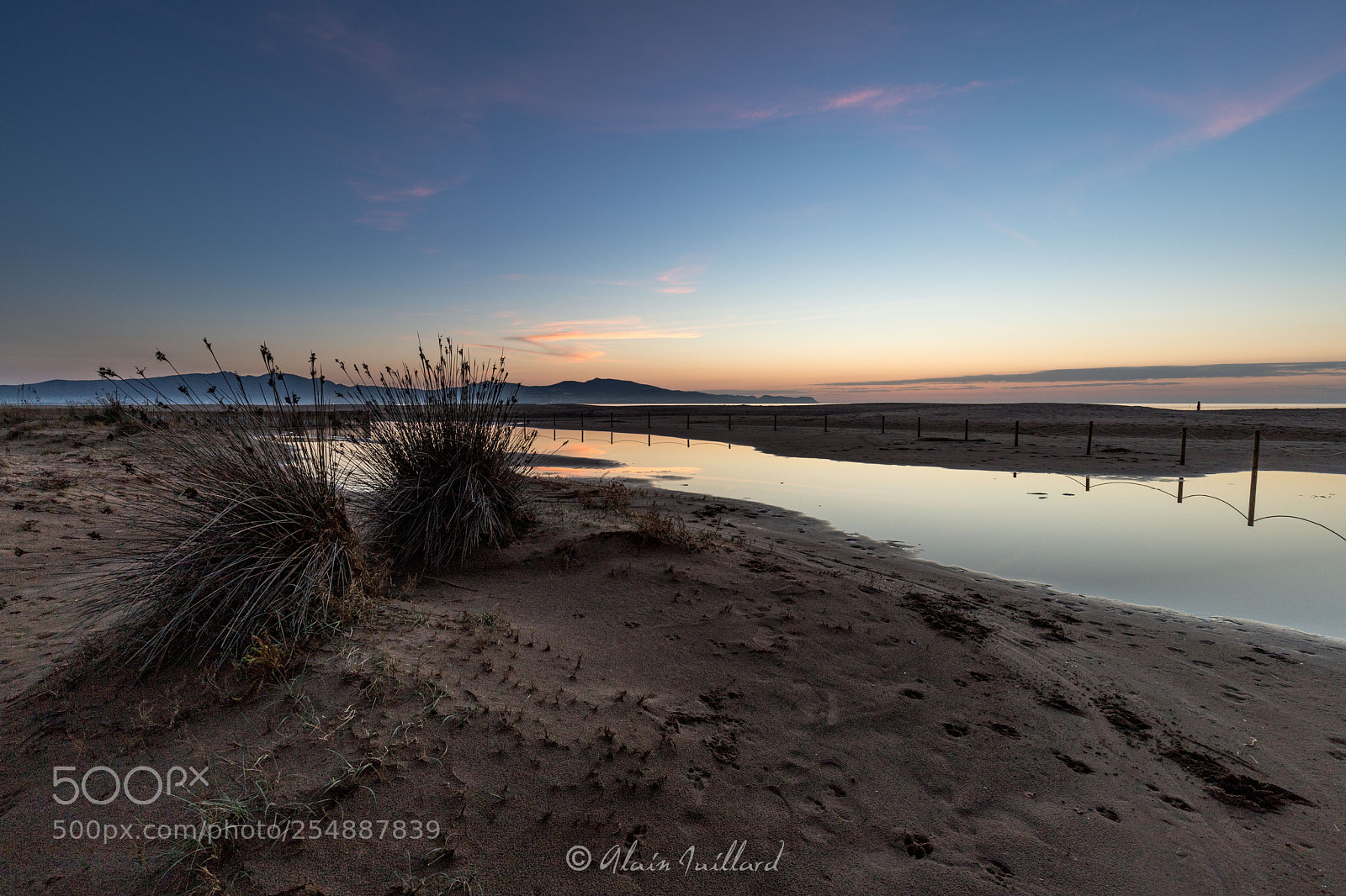 Canon EOS 6D Mark II sample photo. Reflect sunrise photography
