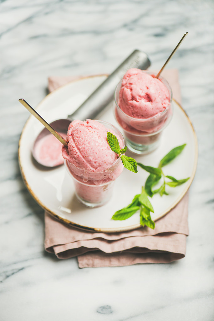 strawberry ice cream with fresh strawberries by Anna Ivanova on 500px.com
