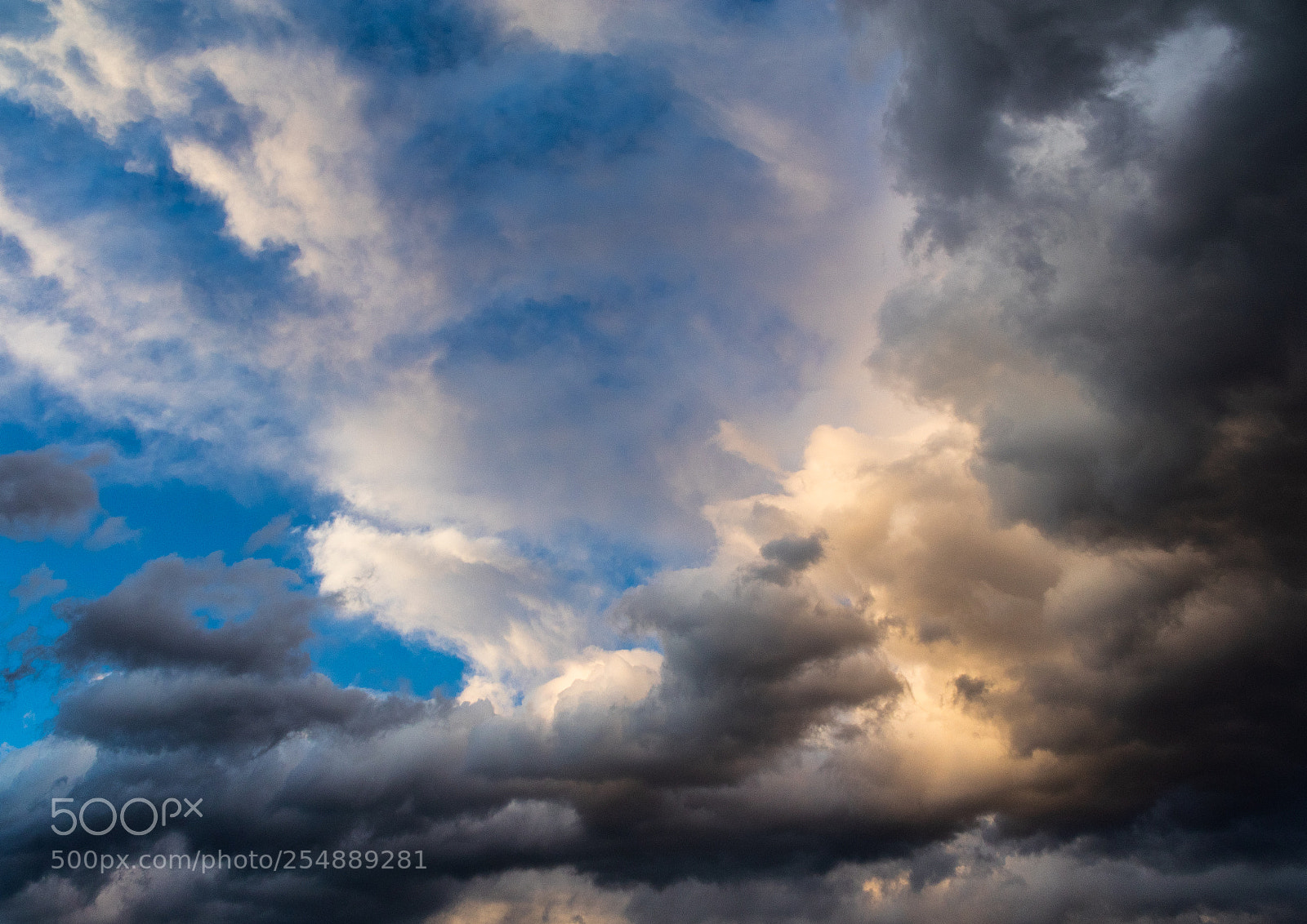 Canon EOS 80D sample photo. The evening's clouds photography