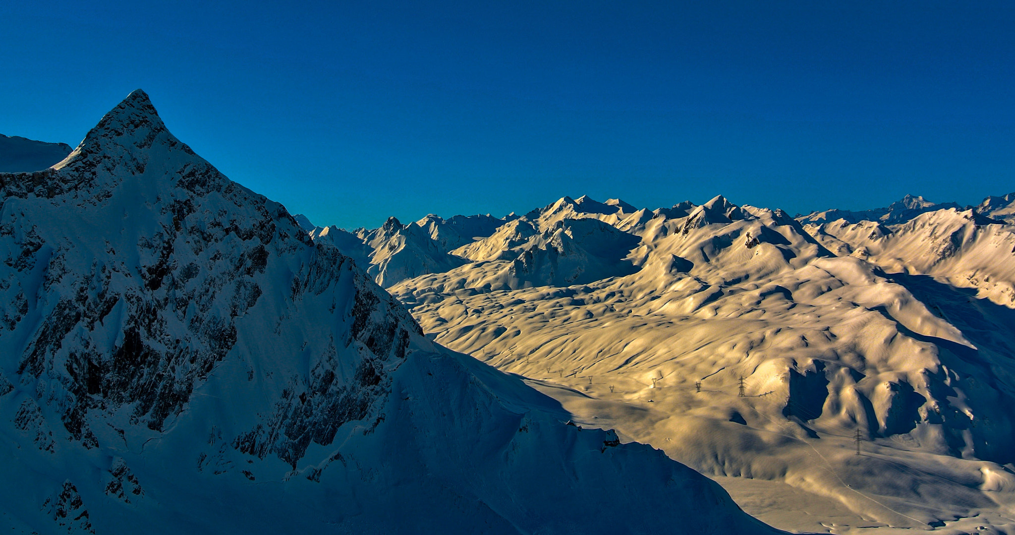 Nikon 1 J1 sample photo. Skiers morning photography