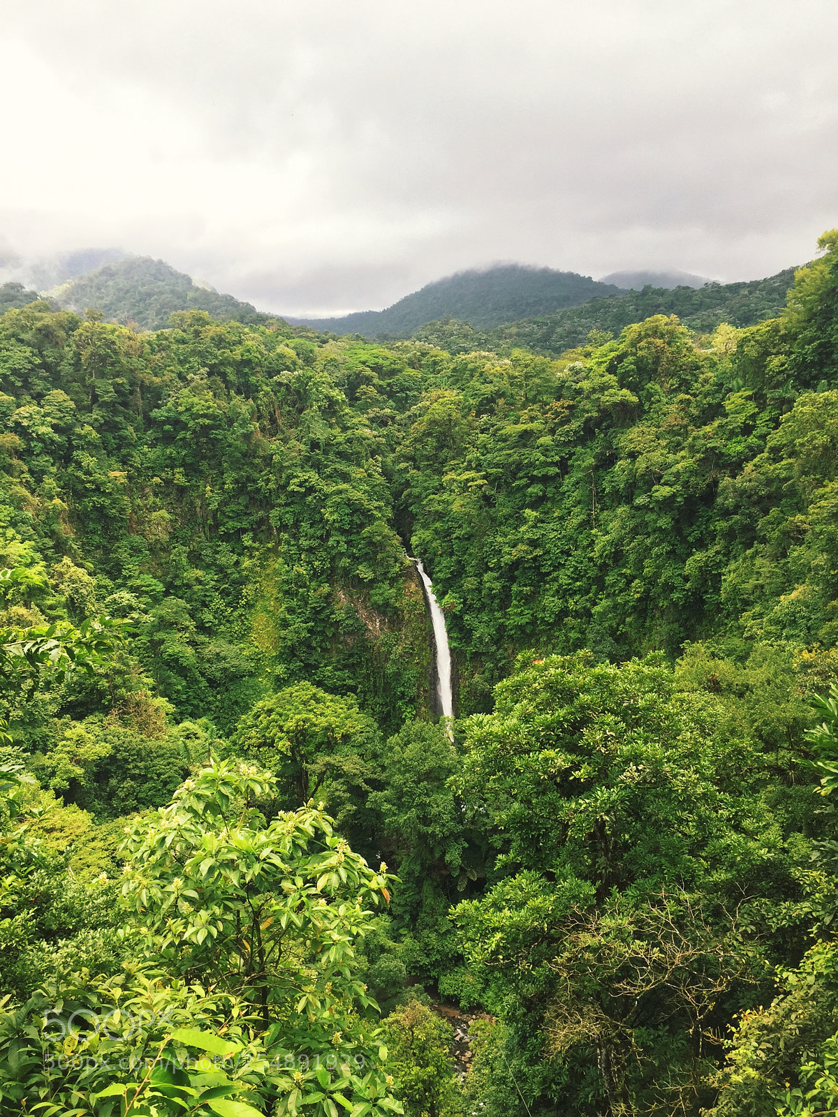 Apple iPhone 6 sample photo. La fortuna waterfall photography