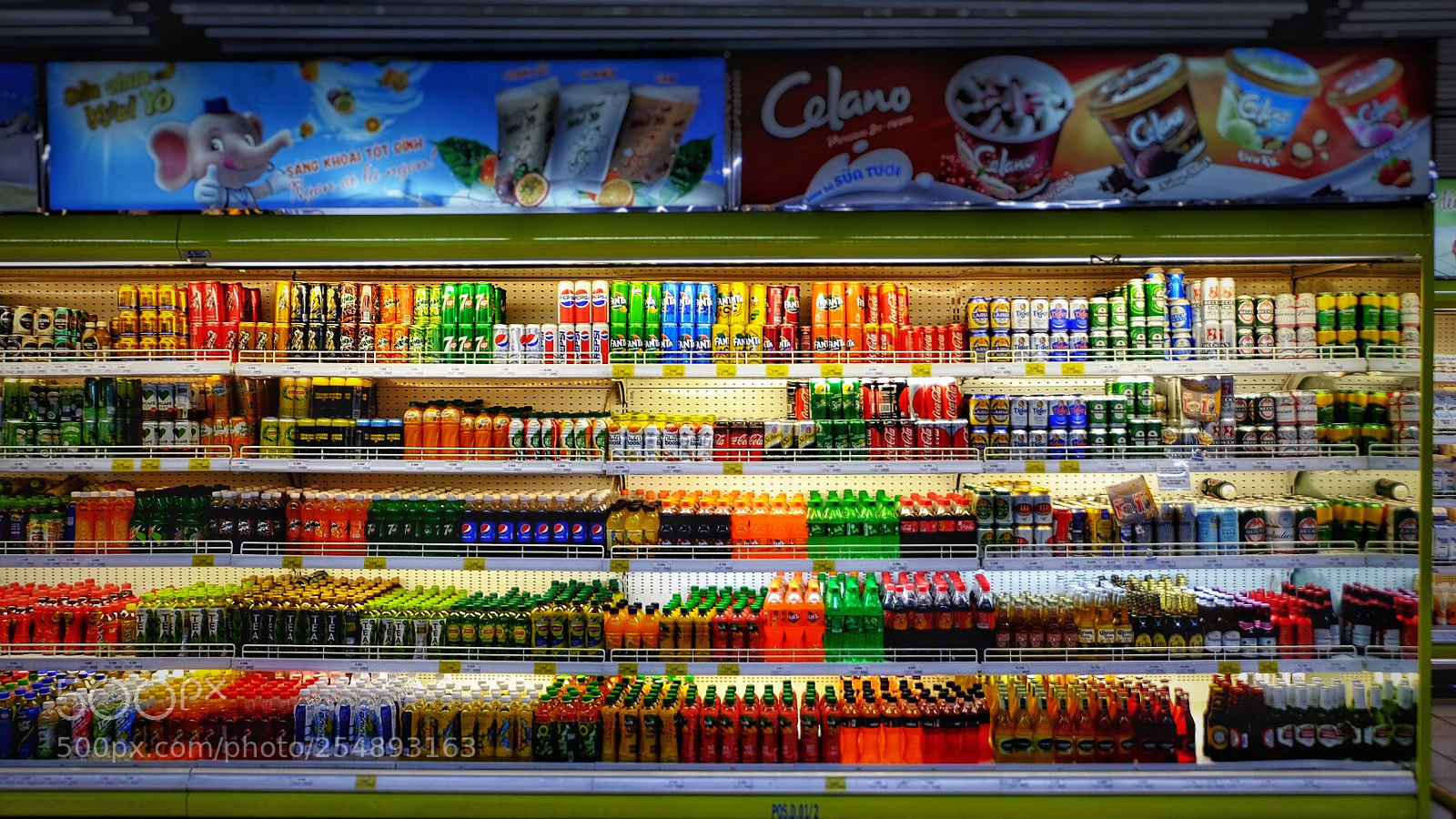 Fujifilm X-E2S sample photo. The soft drinks self photography