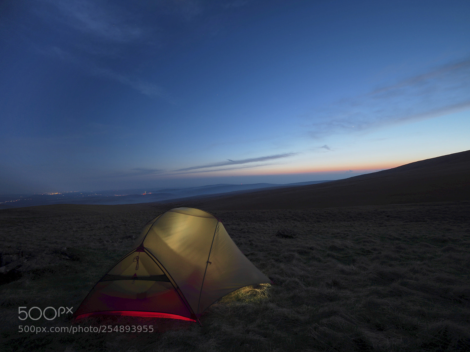 Olympus OM-D E-M5 II sample photo. Brecon beacon evening photography
