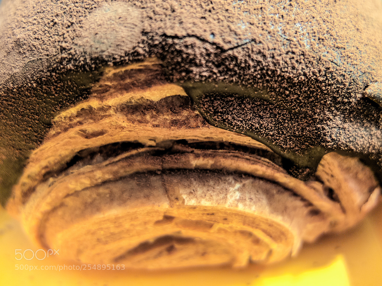 Fujifilm X10 sample photo. Dirty bread. 脏面包 photography