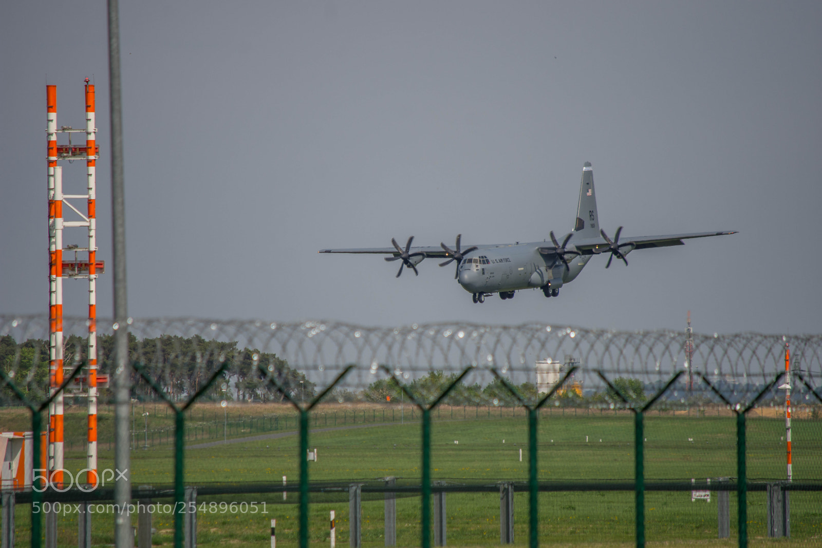 Nikon D7200 sample photo. C-130 photography