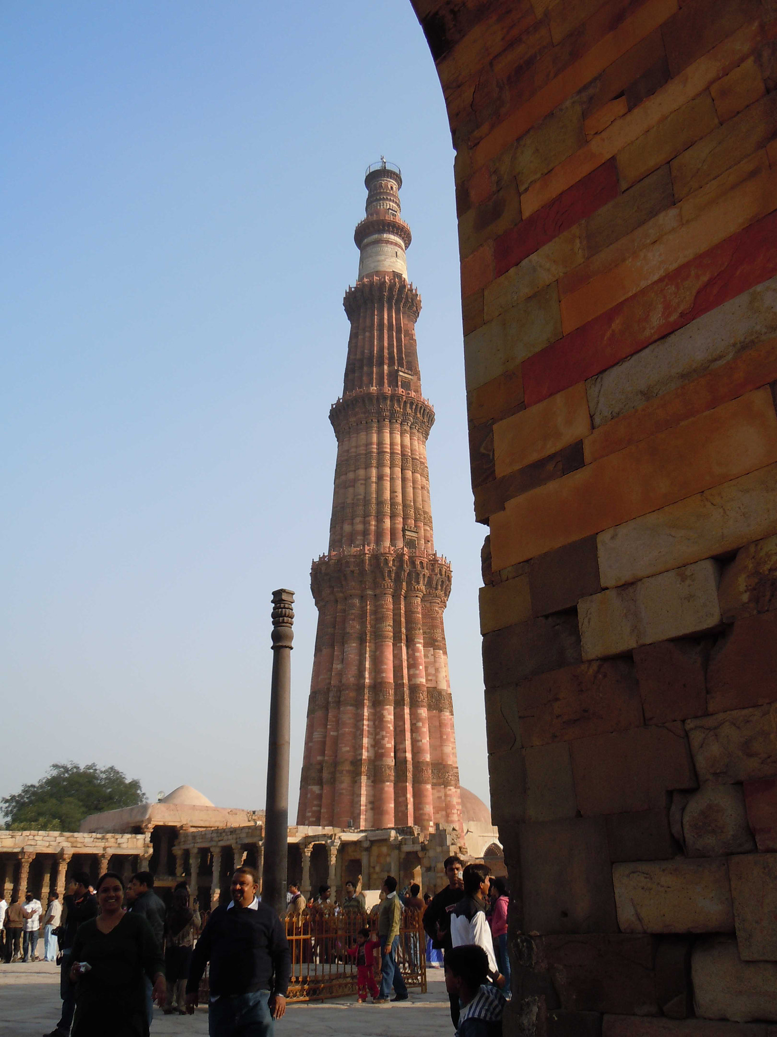 Nikon Coolpix S8000 sample photo. The iron pillar & qutub minar a combined view photography