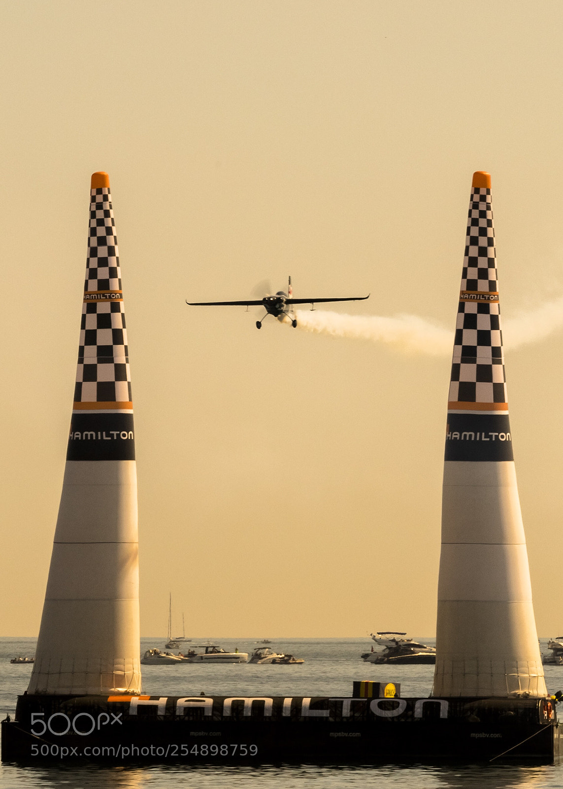 Canon EOS 6D Mark II sample photo. Red bull air race photography