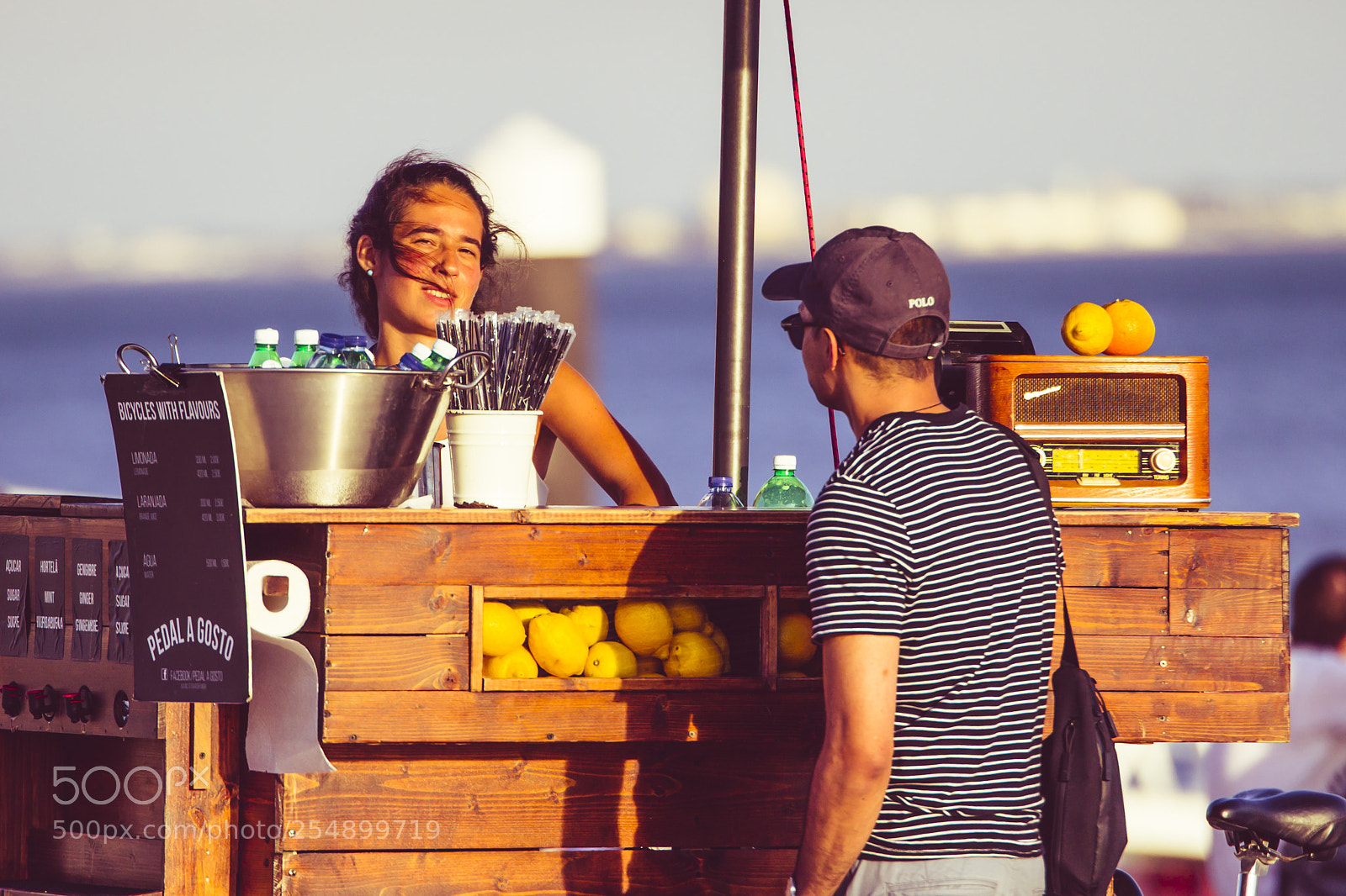 Canon EOS 60D sample photo. Lisbon lemonade photography