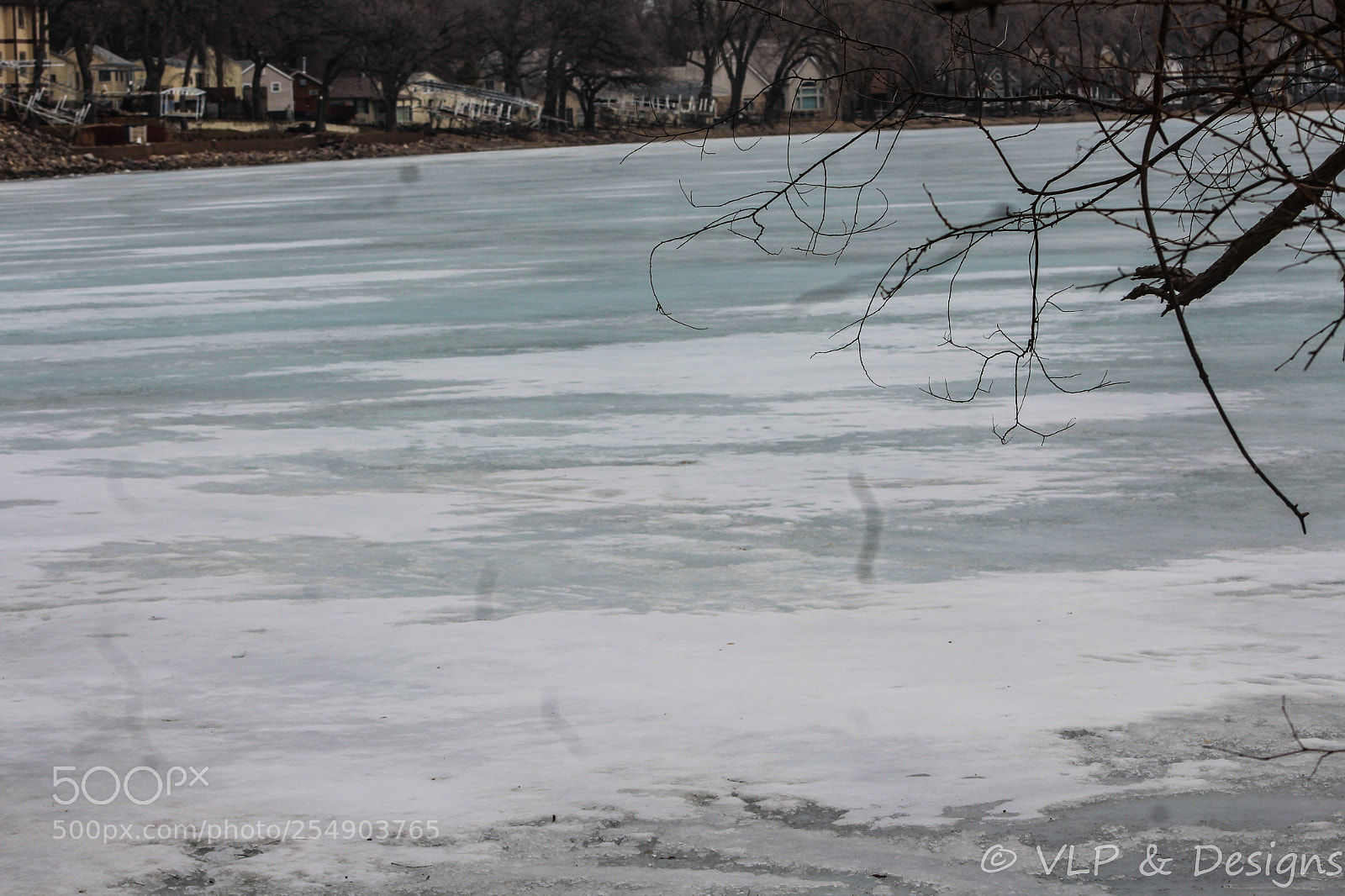 Canon EOS 1200D (EOS Rebel T5 / EOS Kiss X70 / EOS Hi) sample photo. Ice floats photography