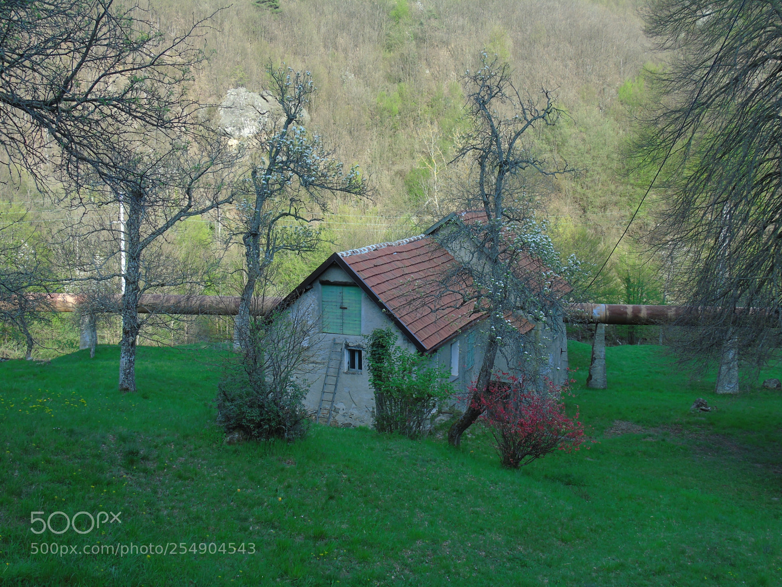 Sony Cyber-shot DSC-H400 sample photo. Village photography
