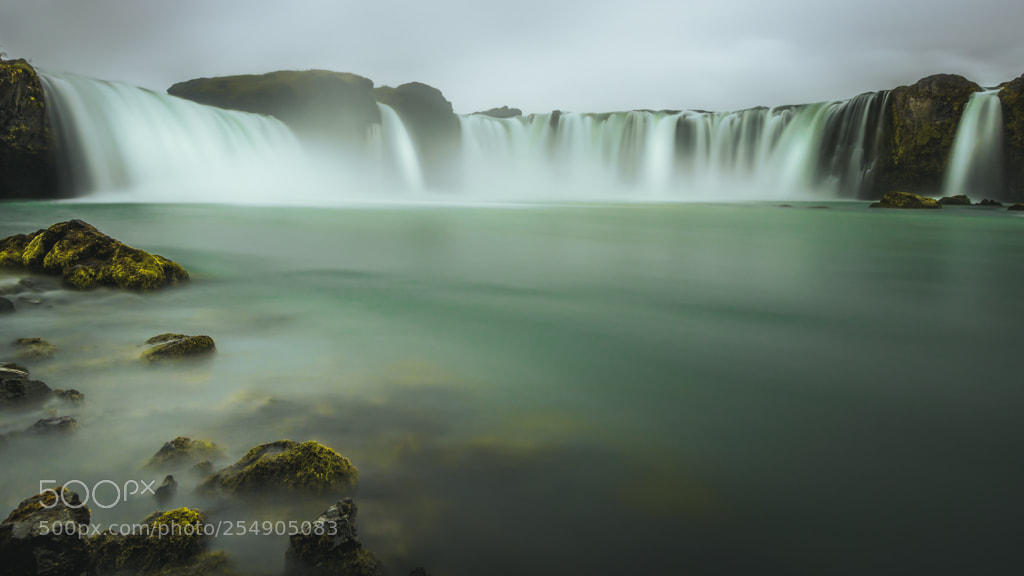 Canon EOS 760D (EOS Rebel T6s / EOS 8000D) sample photo. Impressive godafoss photography