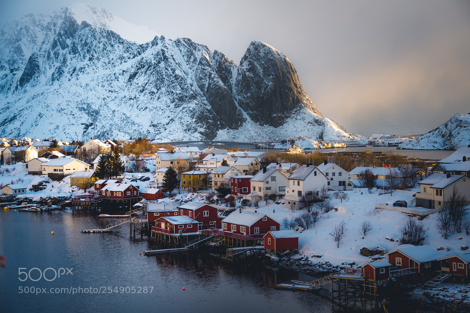 Sony a7R III sample photo. Hamnoy sunrise. photography