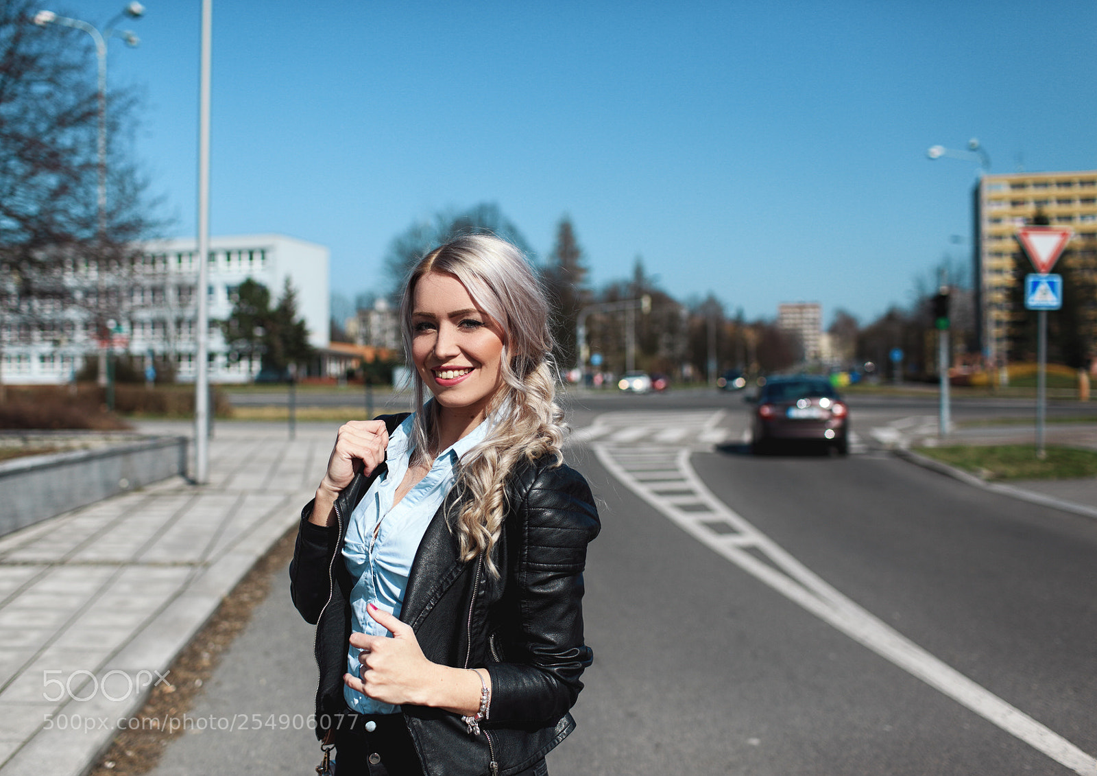 Canon EOS 5D Mark II sample photo. Niki photography