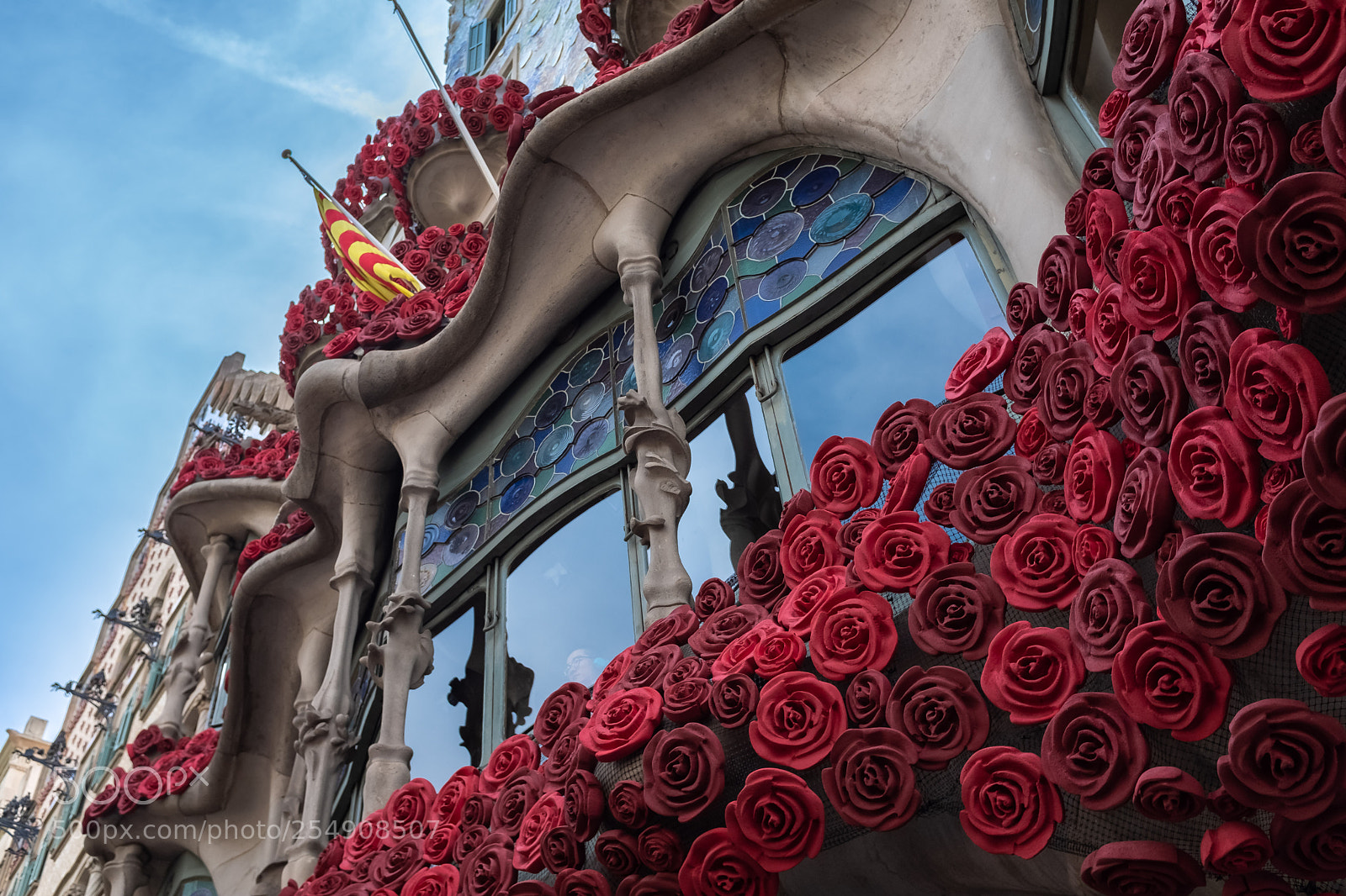 Fujifilm X100F sample photo. Casa batll on the photography