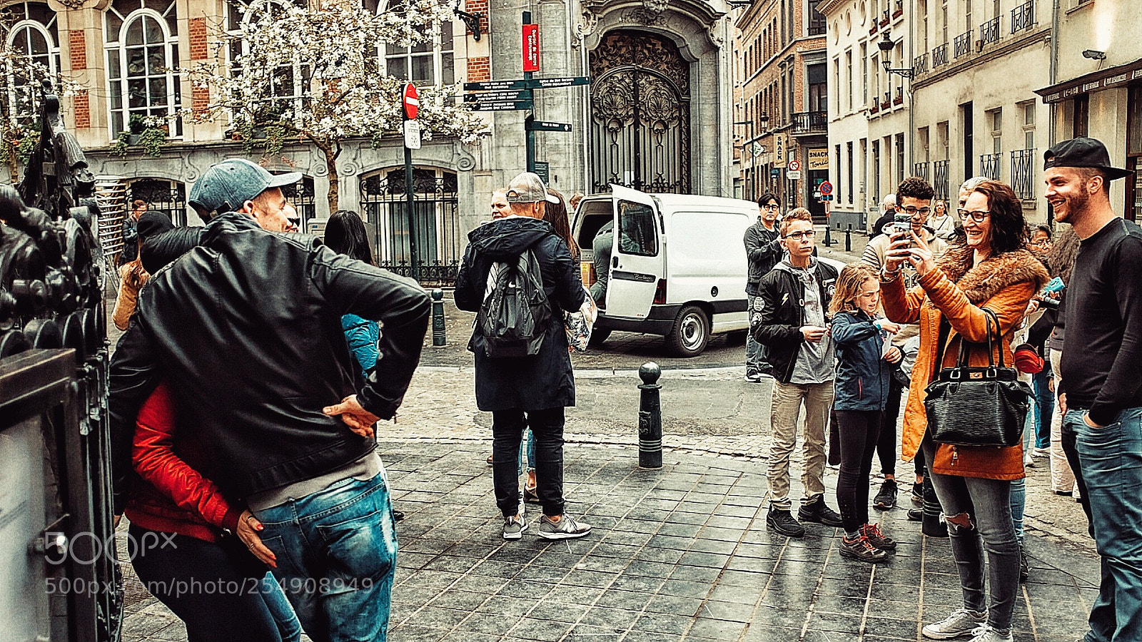 Fujifilm X100F sample photo. Manneken pis photography