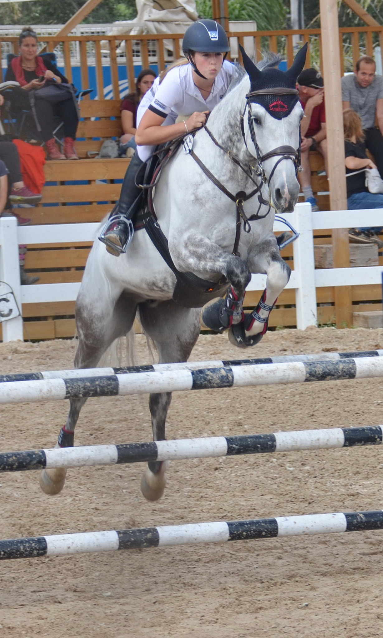 Nikon D7000 sample photo. Elli jumping on dyne photography