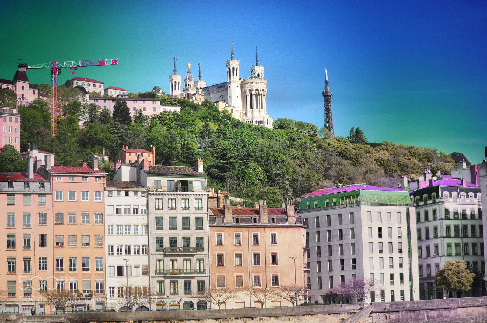 Olympus OM-D E-M10 II sample photo. Lyon, france photography